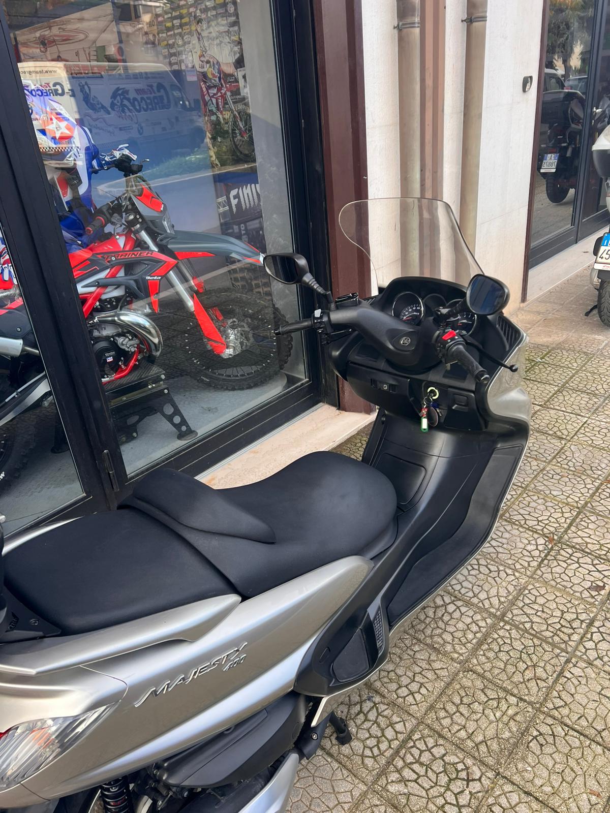 Yamaha Majesty 400 2004