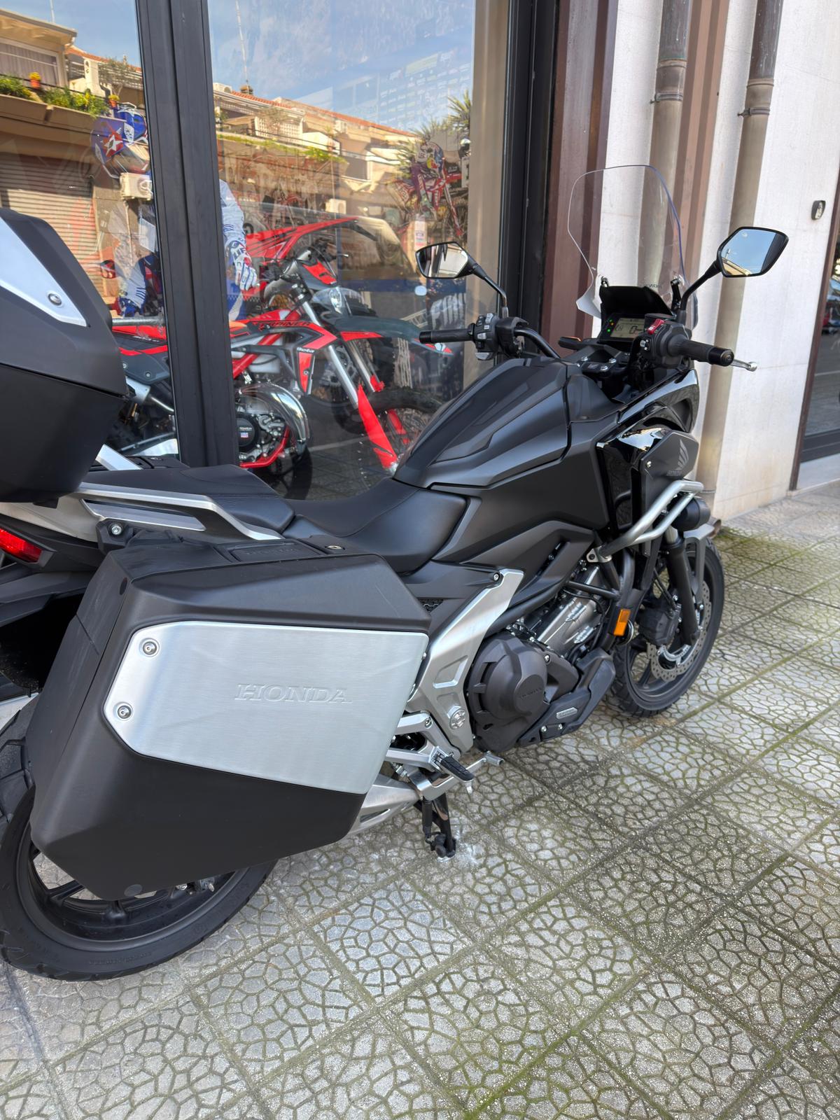 Honda NC 750X DCT Travel 2024