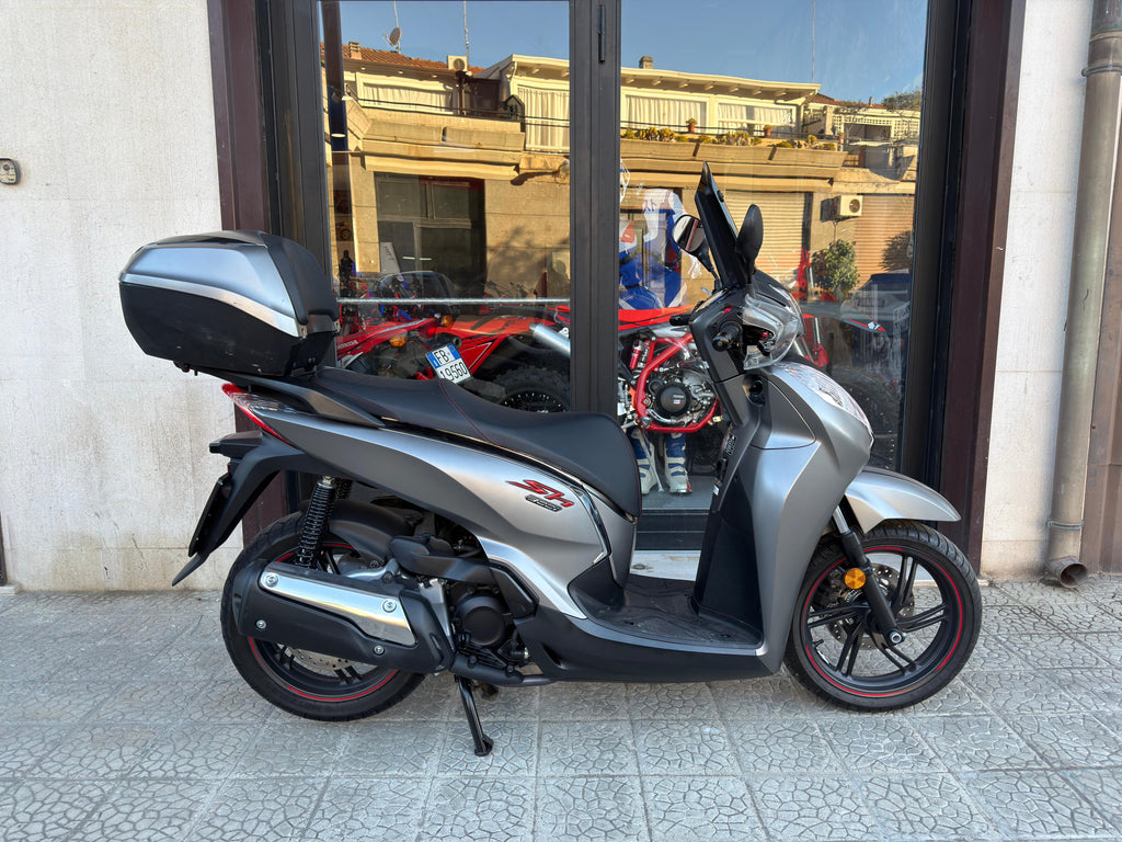 Honda SH 300 Sport (2020)