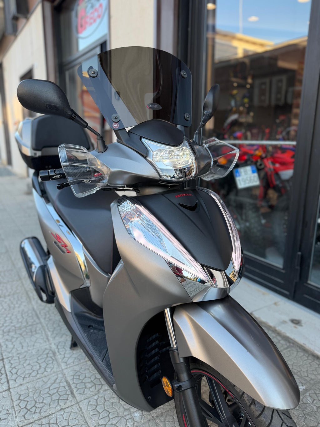 Honda SH 300 Sport (2020)