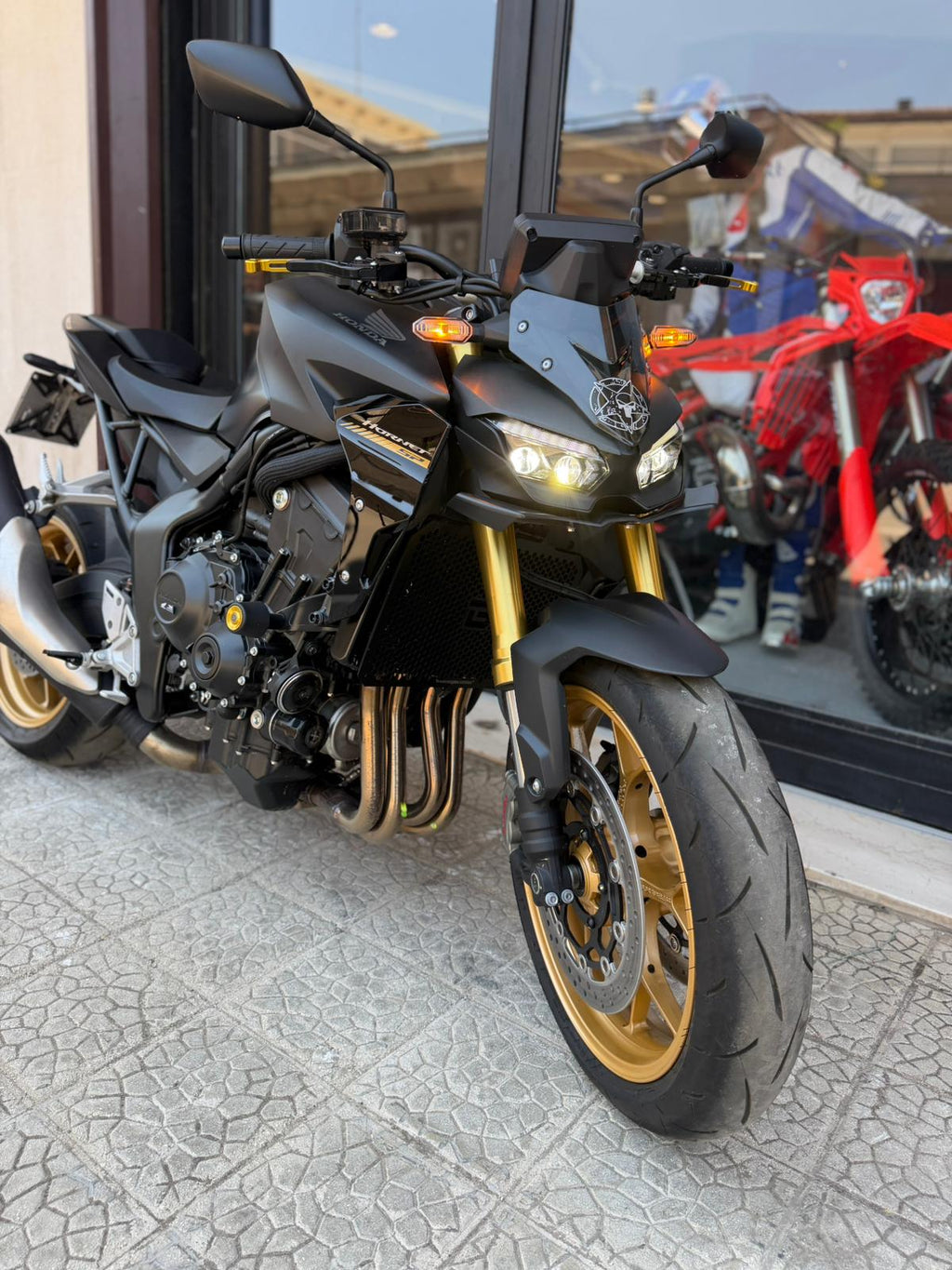 Honda Hornet 1000 SP 2025