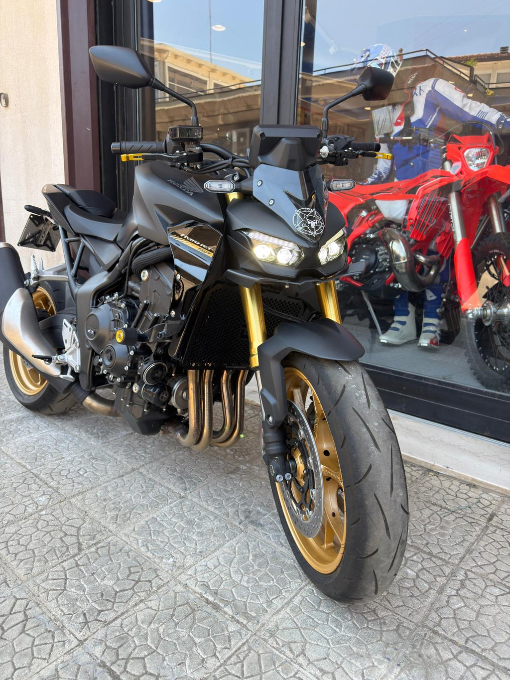Honda Hornet 1000 SP 2025
