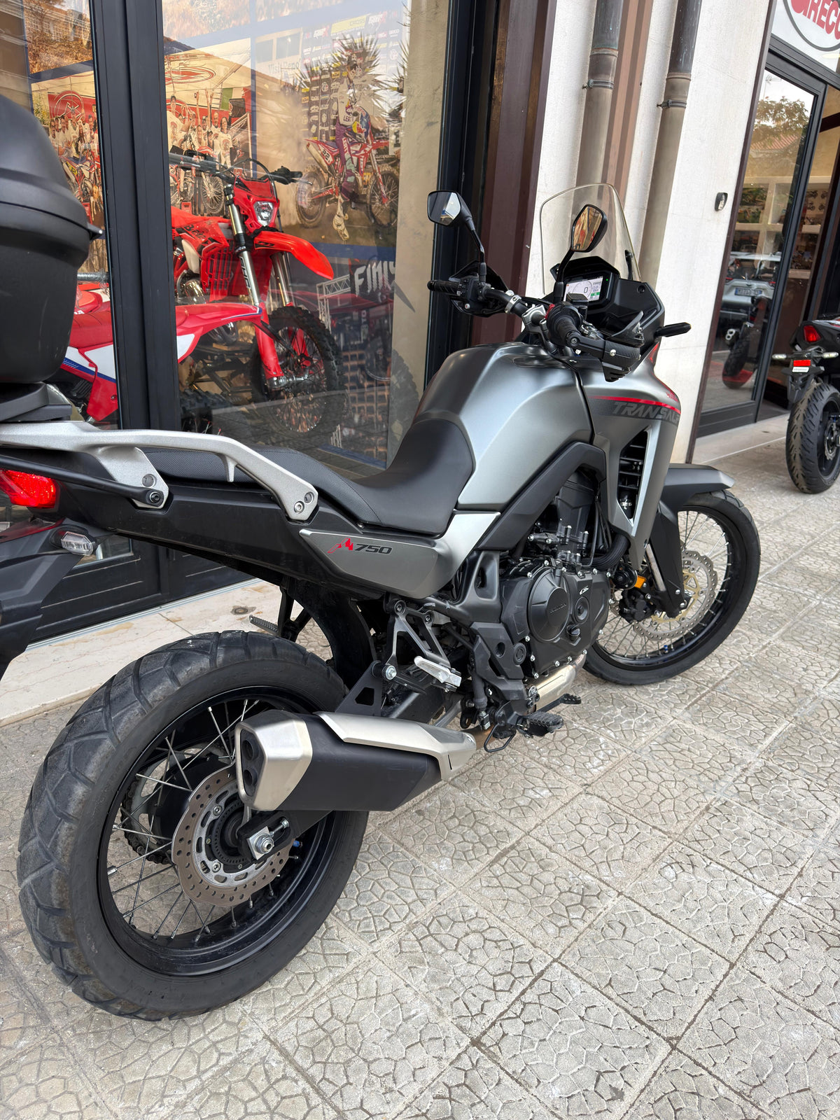 Honda Transalp XL750 (2023)