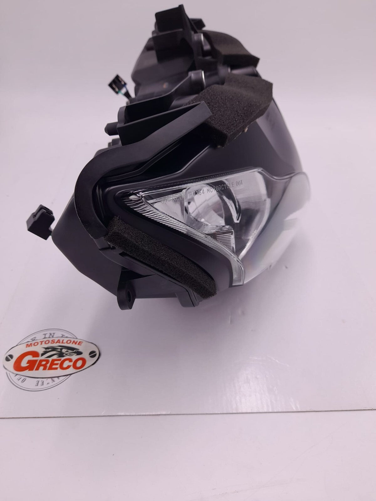 GRUPPO FARO ANTERIORE (HONDA CBR 1000 dal 2008 al 2011)