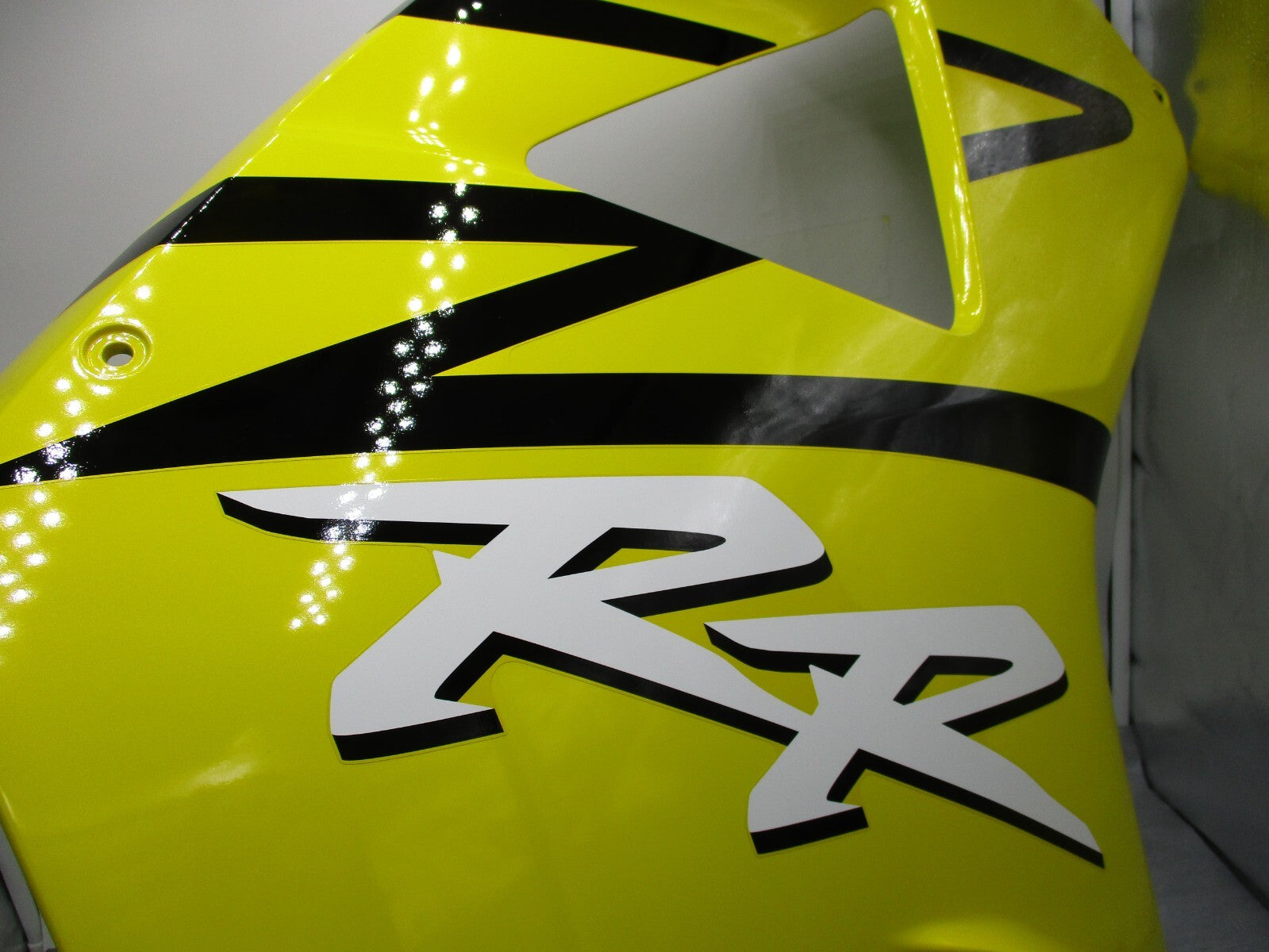 CARENA INFERIORE HONDA CBR 954 FIREBLADE '03 (64400-MCJ-D10ZG)