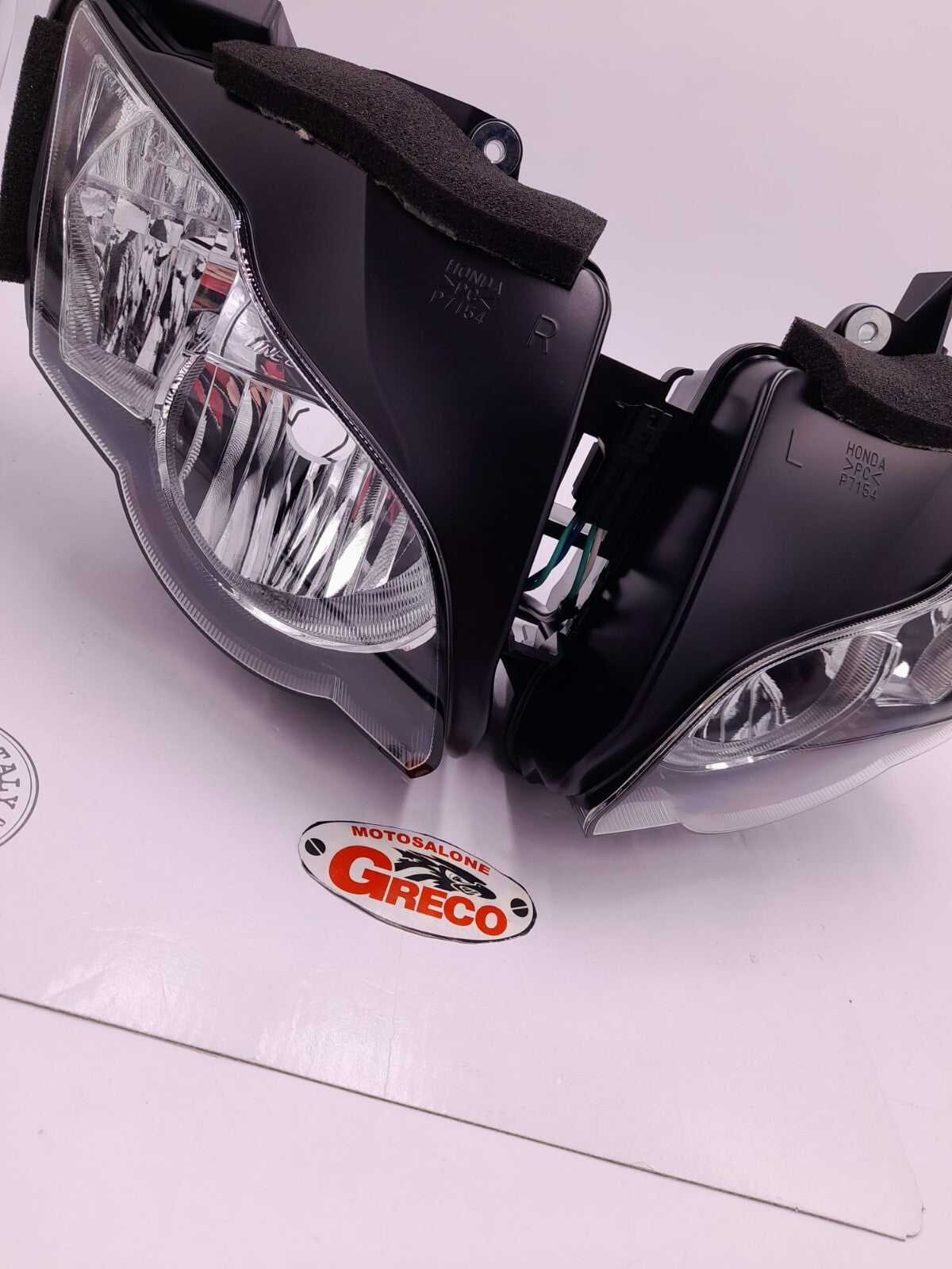 GRUPPO FARO ANTERIORE (HONDA CBR 1000 dal 2008 al 2011)