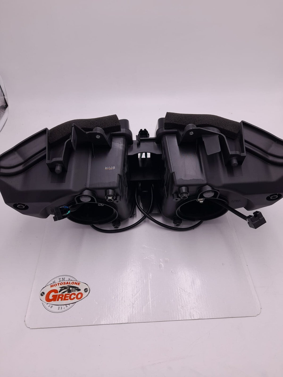 GRUPPO FARO ANTERIORE (HONDA CBR 1000 dal 2008 al 2011)